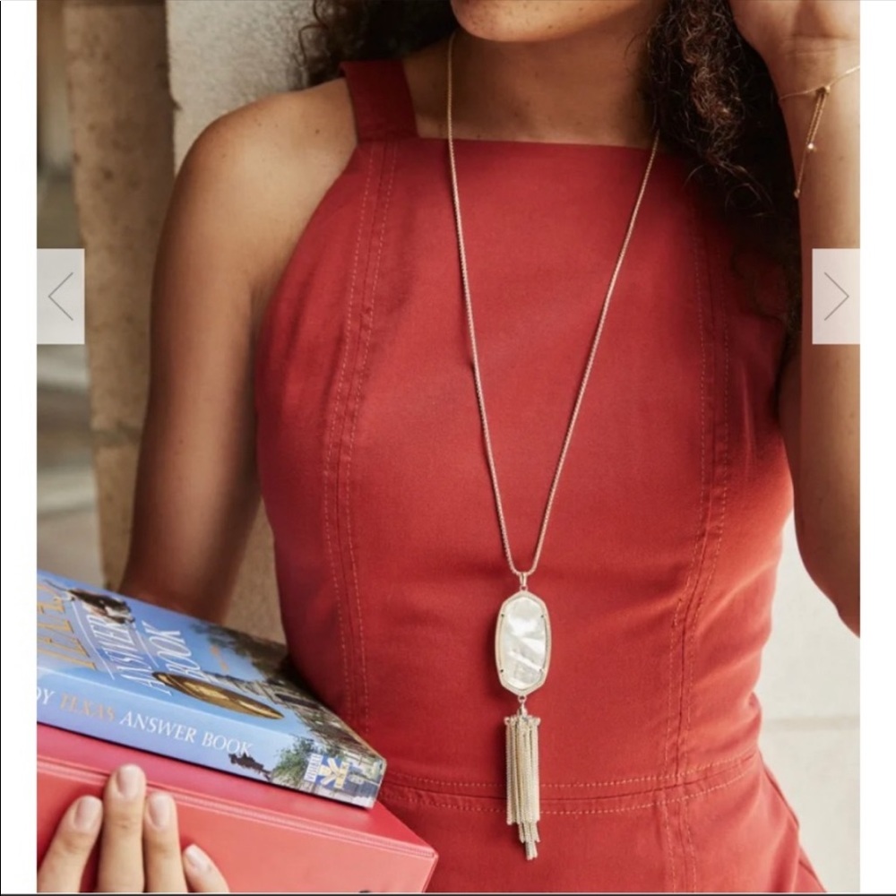 Kendra Scott Rayne Necklace in Ivory Mother-of-Pearl